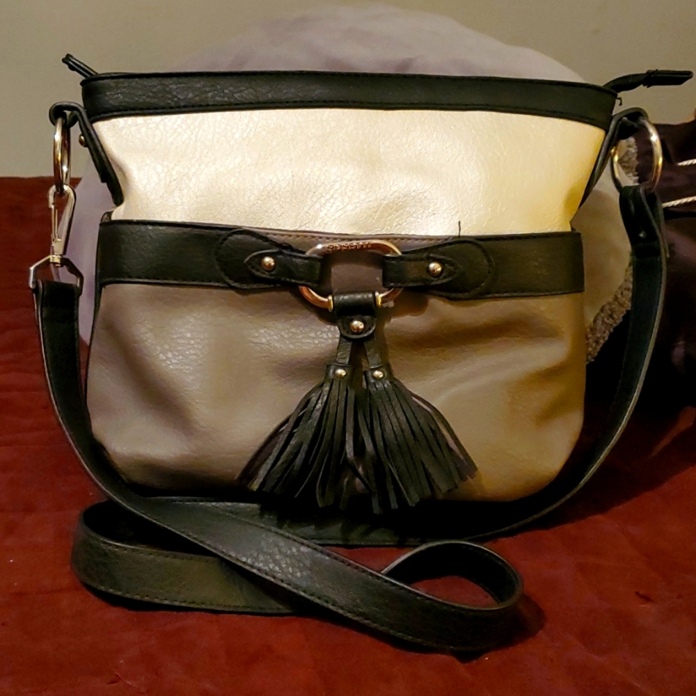 Womans Rosetti shoulder bag